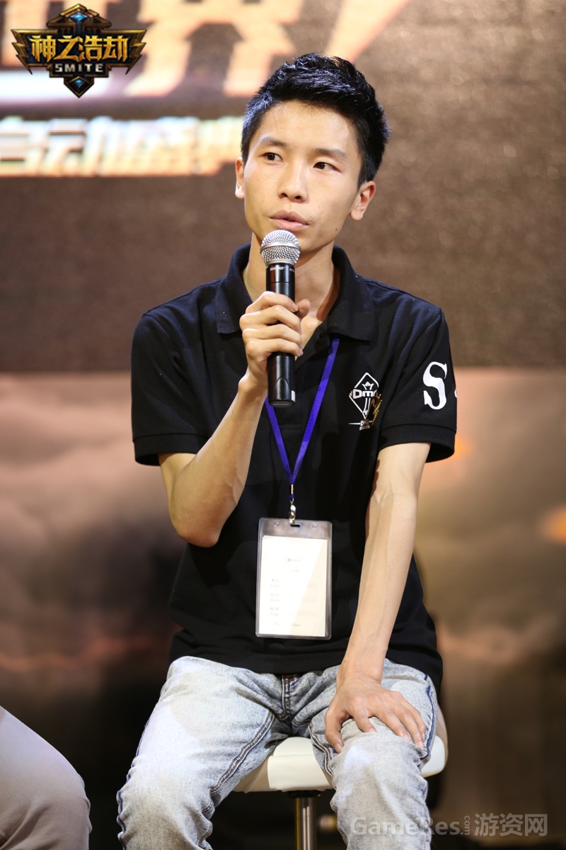 图5：OMG代表在SIMTE发布会发言.jpg