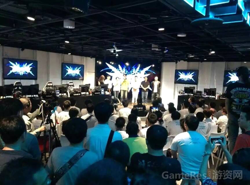 图4.飞流在台湾联合举办全球首发菁英体验会，玩家爆棚.jpg