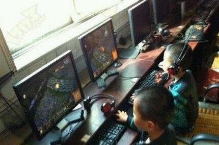 图1 LOL小学生队伍.jpg