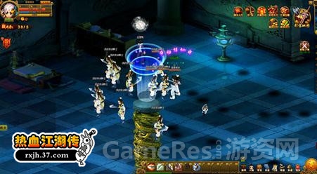 图3 激战BOSS.jpg