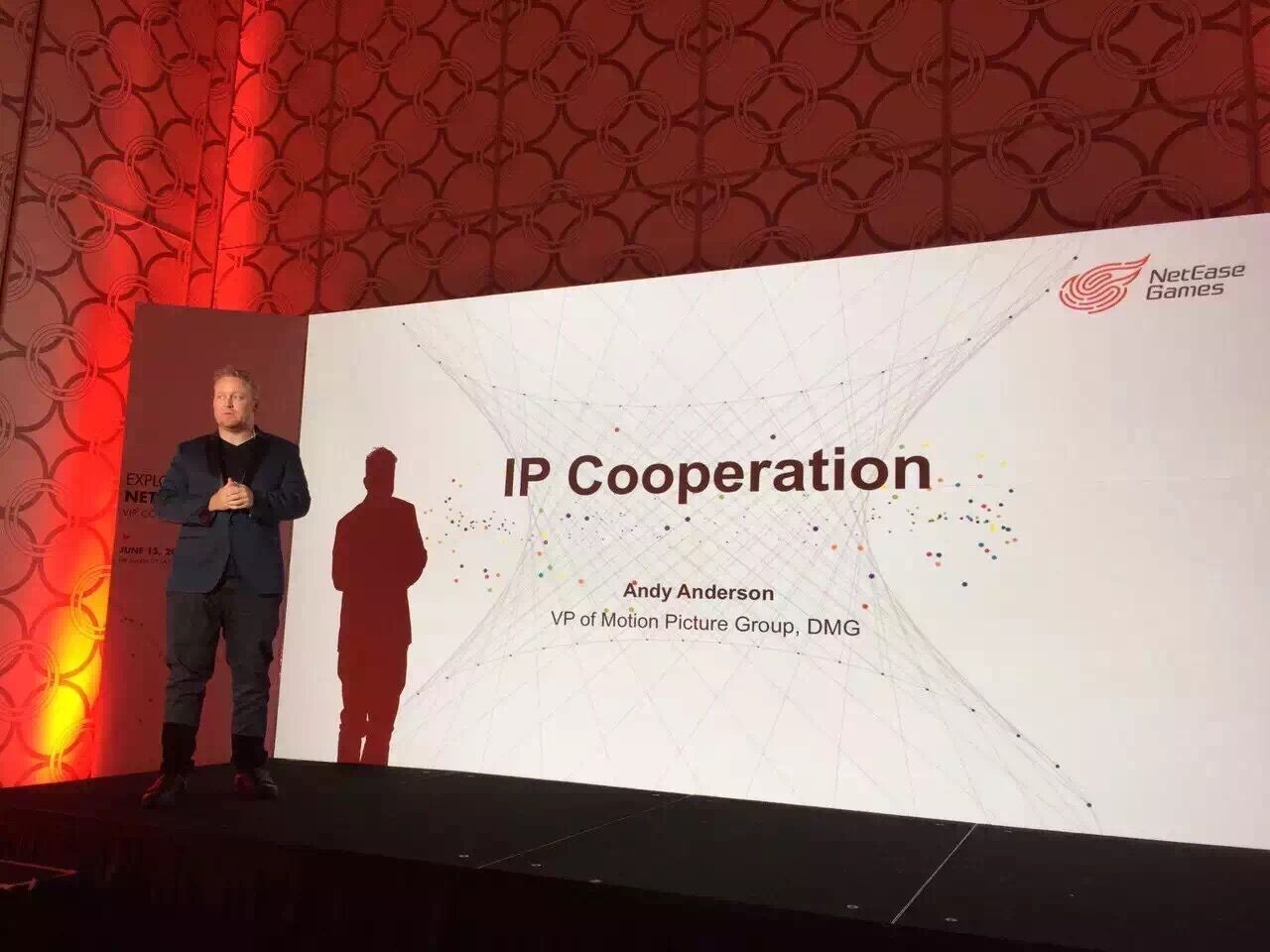 图四：Andy Anderson发表演讲.jpg