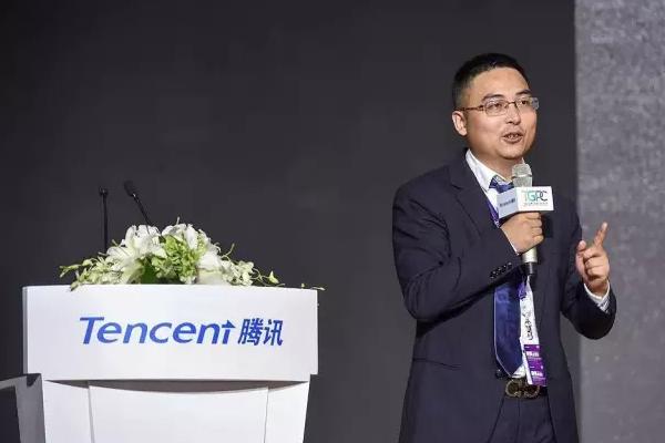 图1 37手游总裁徐志高在腾讯合作伙伴大会游戏分论坛上发表演讲.jpg
