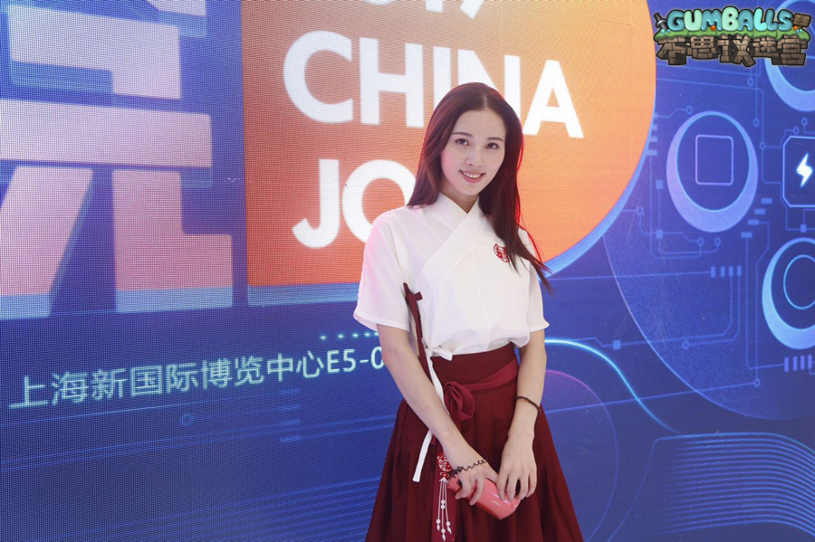 图6：那个让人一看就心动的小林志玲.jpg