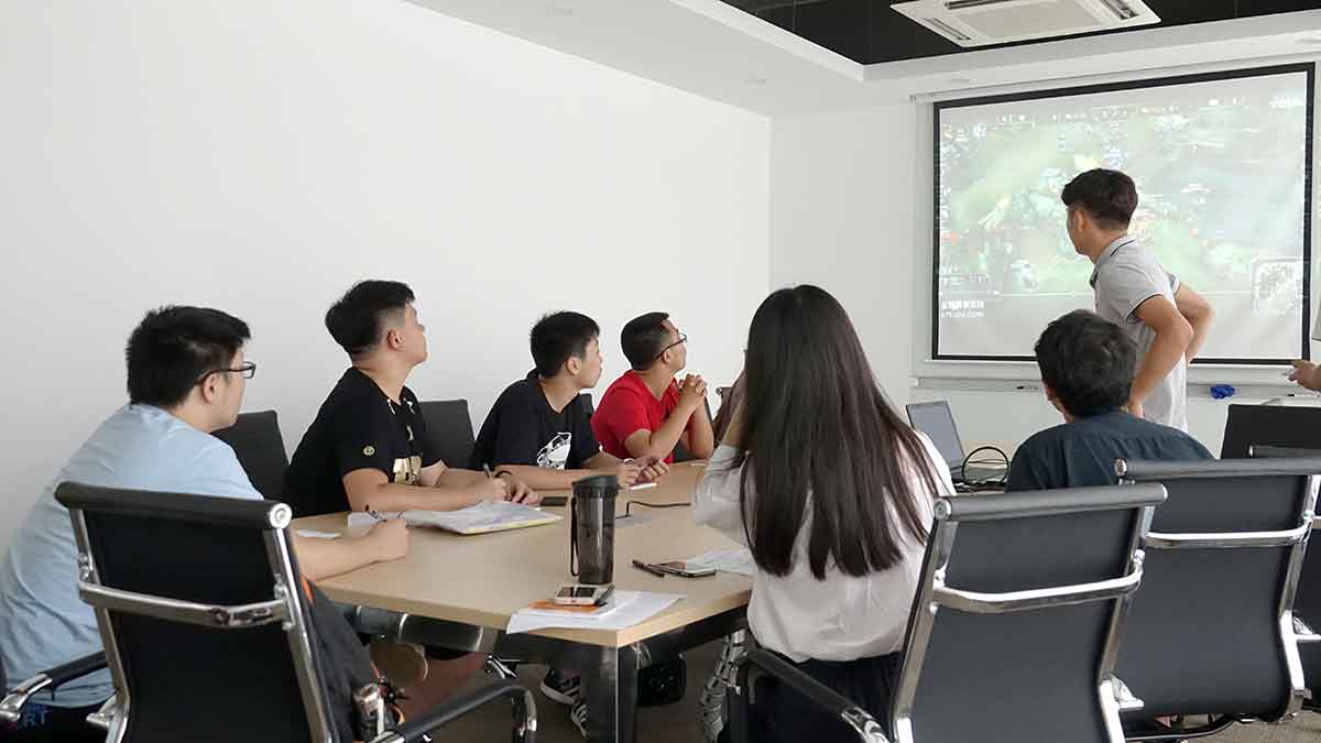 图3：恒一文化电竞艺考培训课堂.jpg