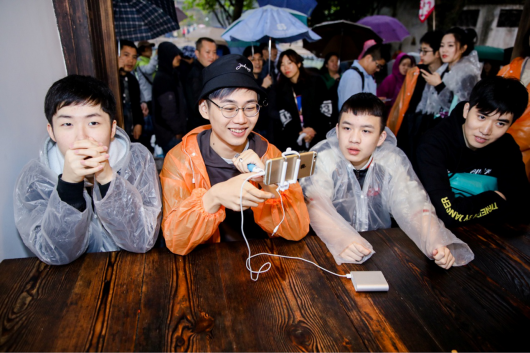 image013.png