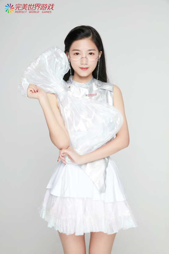 （多图）“就享不一样”  完美世界展台模特、Showgirl带你走进不一样的ChinaJoy380.pn.png