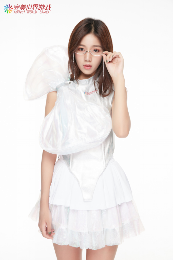 （多图）“就享不一样”  完美世界展台模特、Showgirl带你走进不一样的ChinaJoy418.pn.png