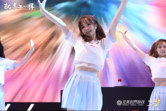 2018CJ完美世界电竞日 展台盛况空前447.png