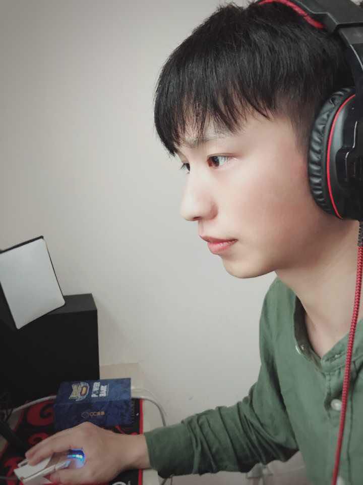 图五：1872生活照.jpg