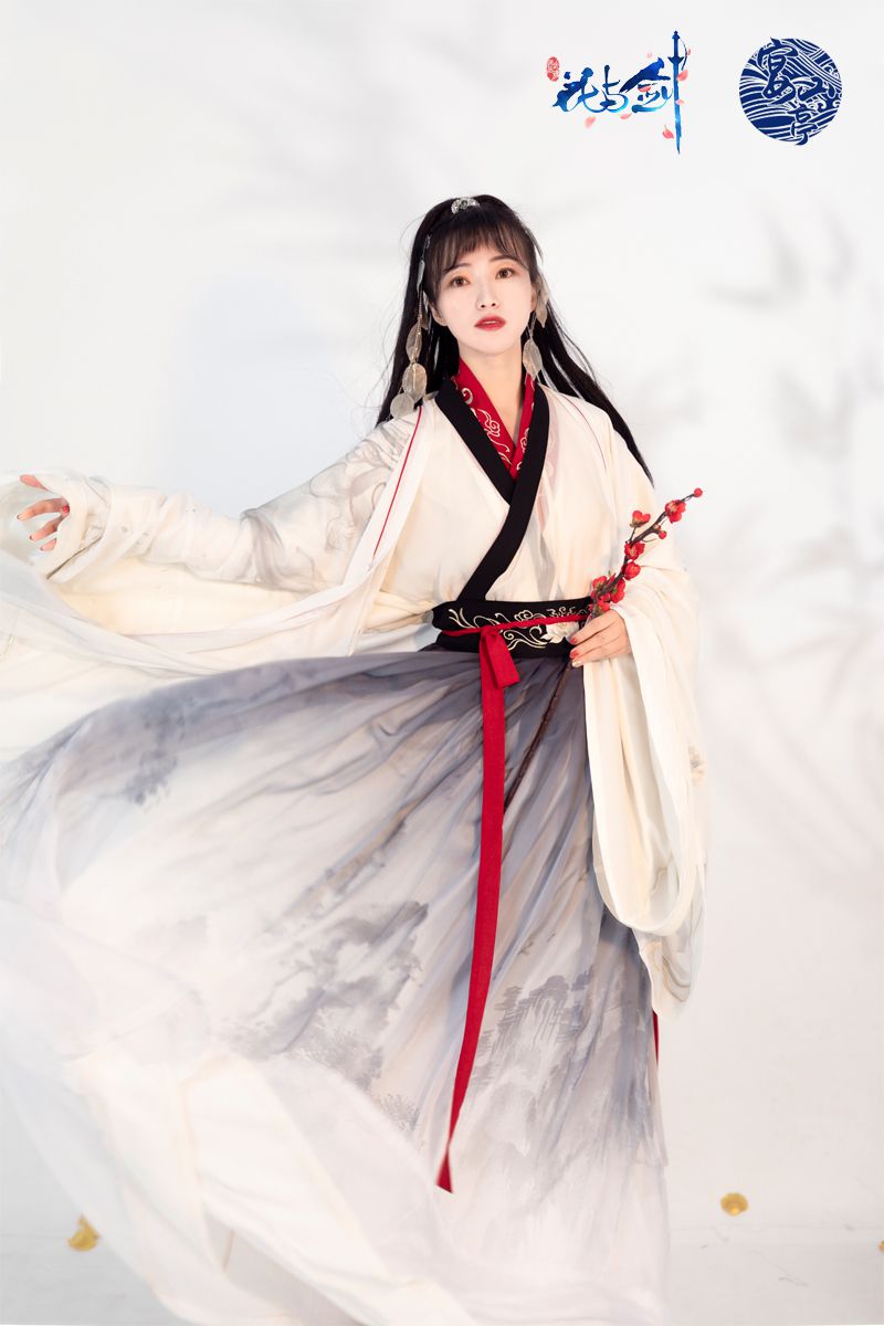 （图5）白衫晕开墨染，韩子高汉服上架.jpg