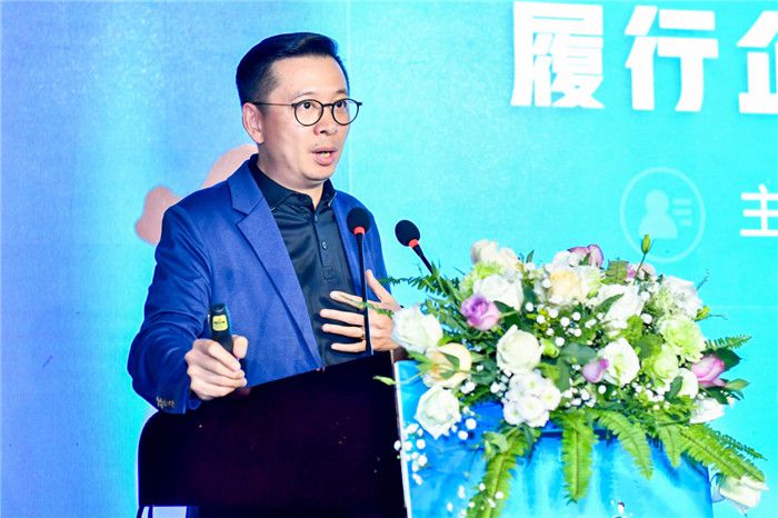 畅游.jpg
