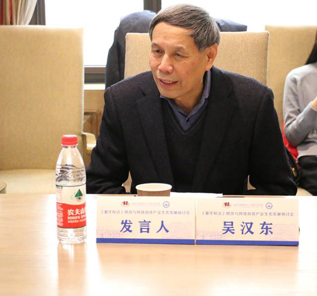 从传统的PC游戏到页游和如今的手游2762.JPG