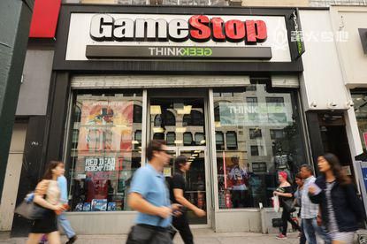 荒誕又熱血的「散戶vs機構」股市大戰：為什麼是 GameStop？