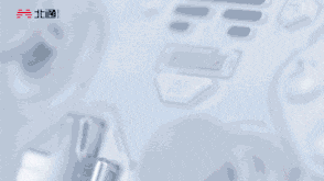 图片2AI键展示.gif